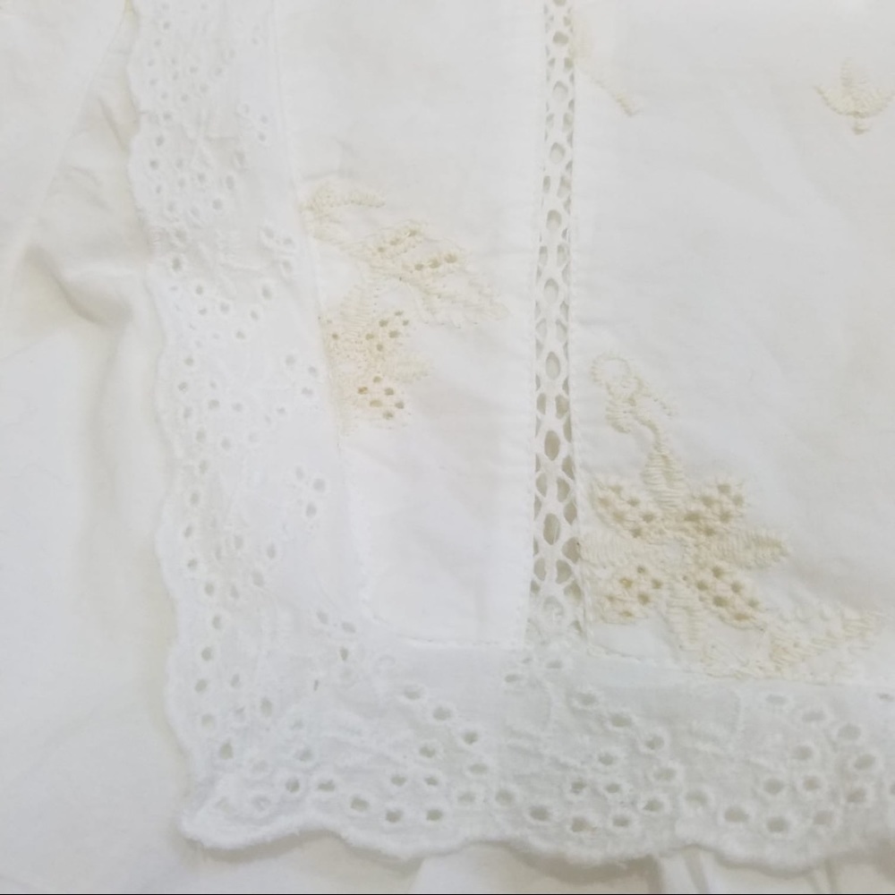 NWT Zara White Eyelet And Embroidered Blouse - Picture 5 of 6